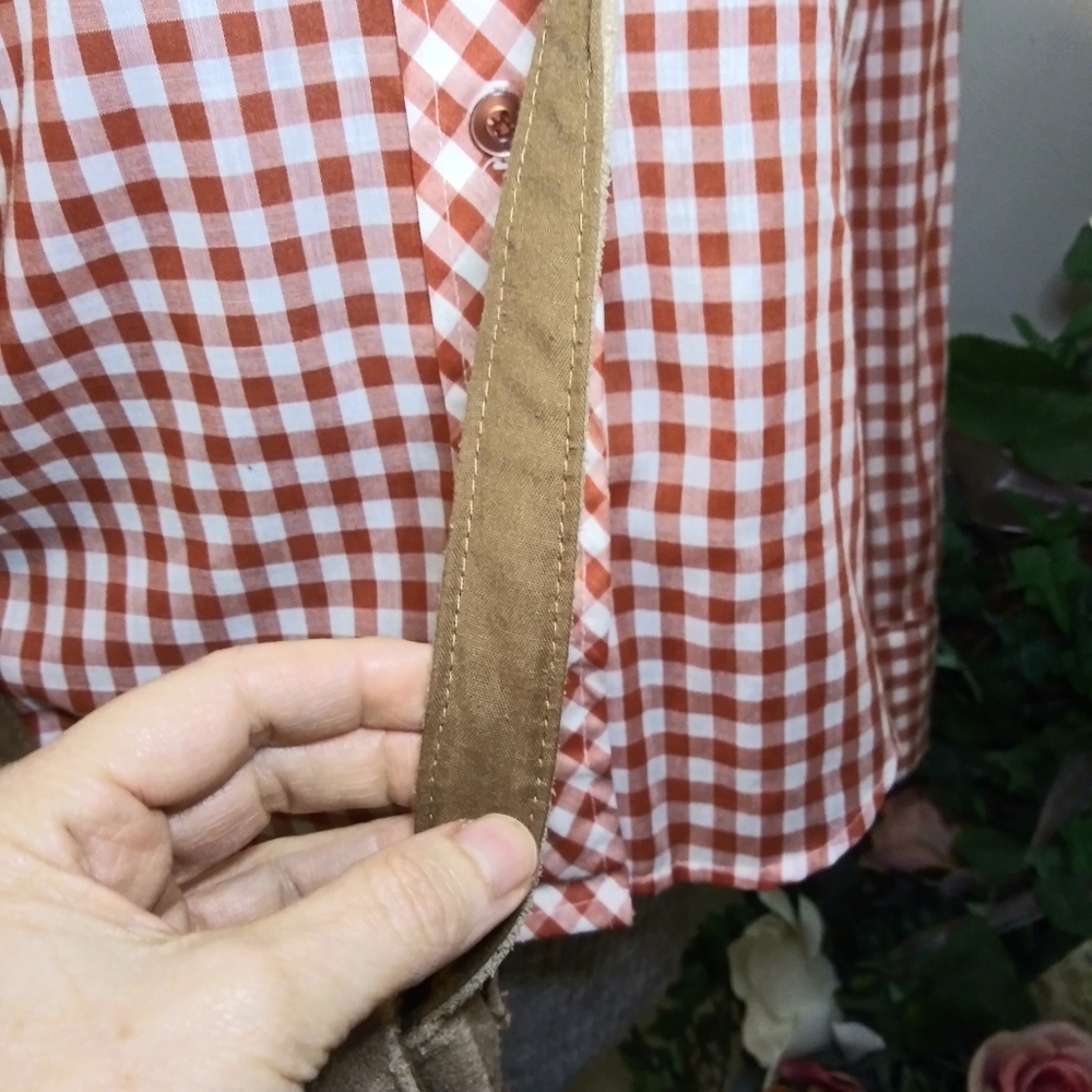 Boho/Western Brown Suede Fringed Mini Crossbody Purse - Picture 4 of 10